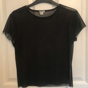 ❌SOLD❌ Short sleeve mesh top